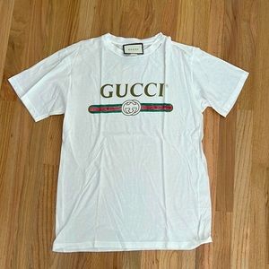AUTHENTIC GUCCI unisex logo white tee shirt size XS